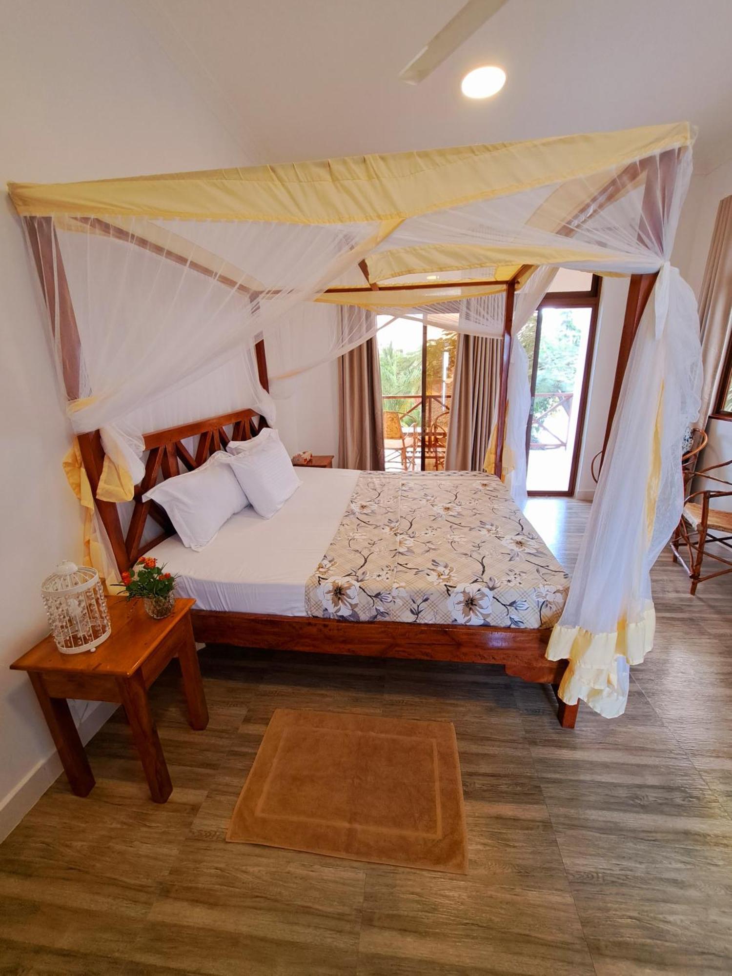 Bed & Breakfast Mimi Na Wewe